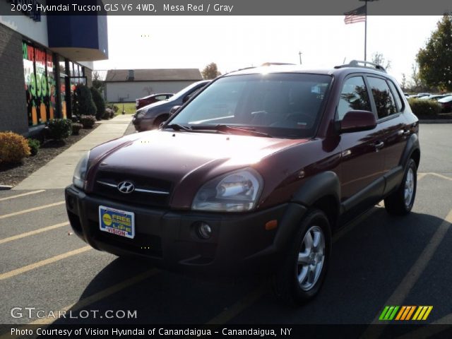2005 Hyundai Tucson GLS V6 4WD in Mesa Red