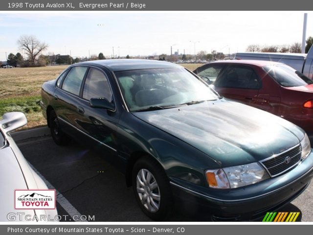 1998 Toyota Avalon XL in Evergreen Pearl