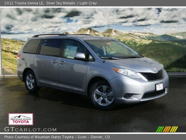 2012 Toyota Sienna LE in Silver Sky Metallic