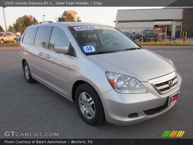 2005 Honda Odyssey EX-L in Silver Pearl Metallic