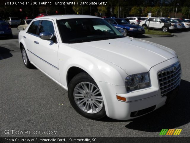 2010 Chrysler 300 Touring in Bright White