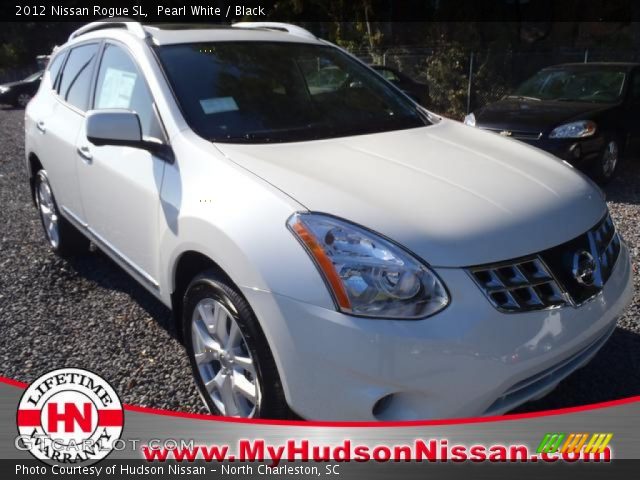 2012 Nissan Rogue SL in Pearl White
