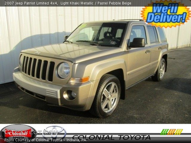 2007 Jeep Patriot Limited 4x4 in Light Khaki Metallic