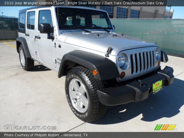 2010 Jeep Wrangler Unlimited Sport in Bright Silver Metallic