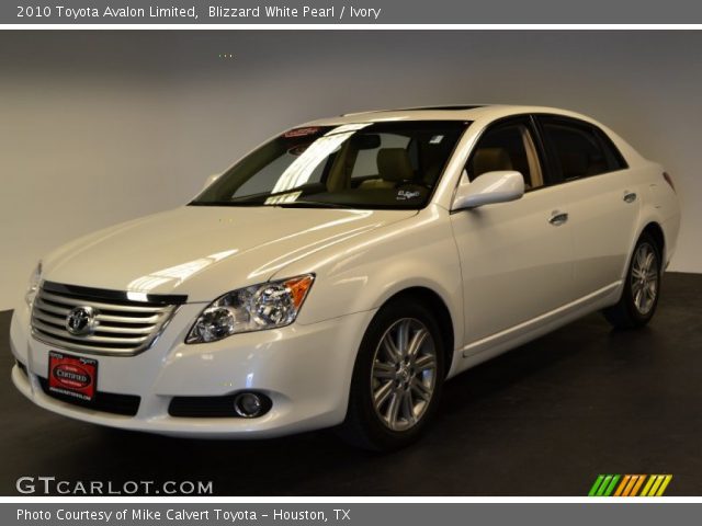 2010 Toyota Avalon Limited in Blizzard White Pearl