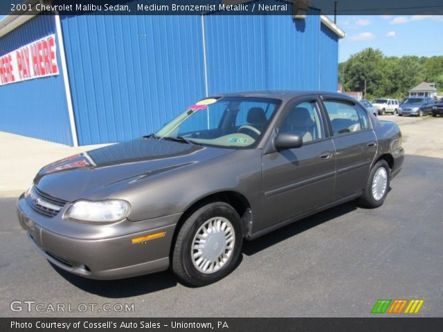 2001 Chevrolet Malibu Sedan in Medium Bronzemist Metallic