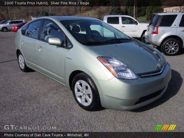 2006 Toyota Prius Hybrid in Silver Pine Mica
