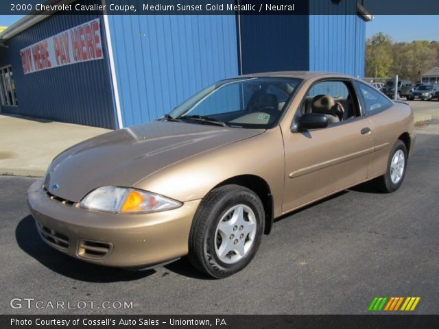 2000 Chevrolet Cavalier Coupe in Medium Sunset Gold Metallic