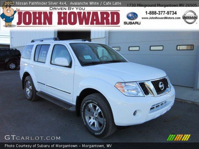 2012 Nissan Pathfinder Silver 4x4 in Avalanche White