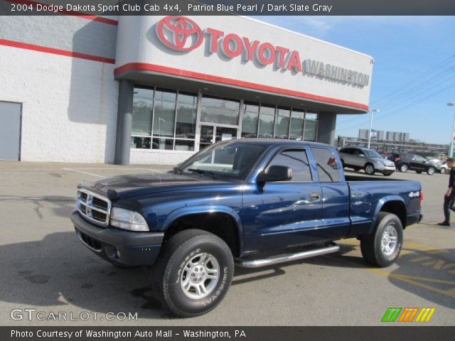 2004 Dodge Dakota Sport Club Cab 4x4 in Patriot Blue Pearl