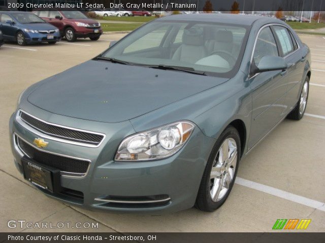 2009 Chevrolet Malibu LT Sedan in Dark Gray Metallic