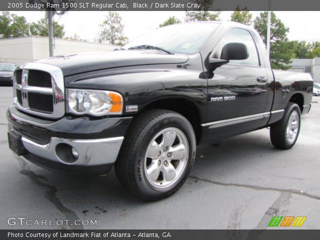2005 Dodge Ram 1500 SLT Regular Cab in Black