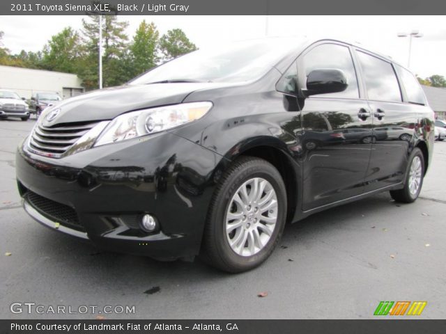 2011 Toyota Sienna XLE in Black