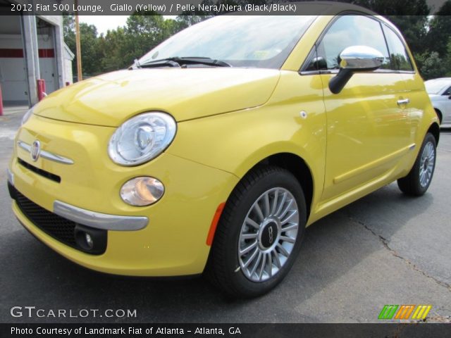 2012 Fiat 500 Lounge in Giallo (Yellow)