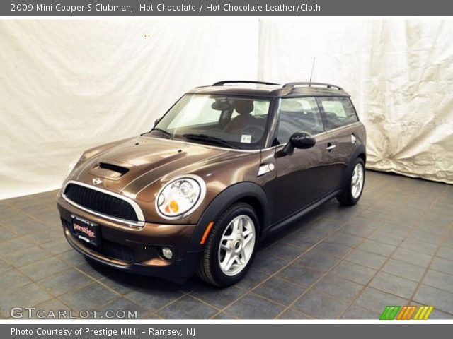 2009 Mini Cooper S Clubman in Hot Chocolate