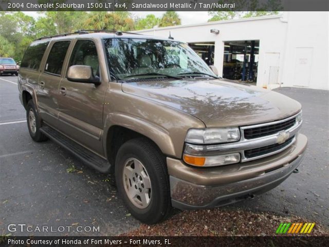 2004 Chevrolet Suburban 1500 LT 4x4 in Sandalwood Metallic
