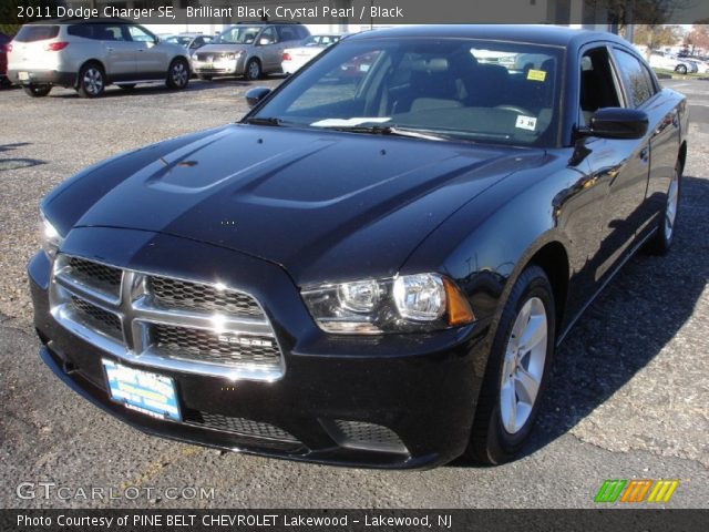 2011 Dodge Charger SE in Brilliant Black Crystal Pearl