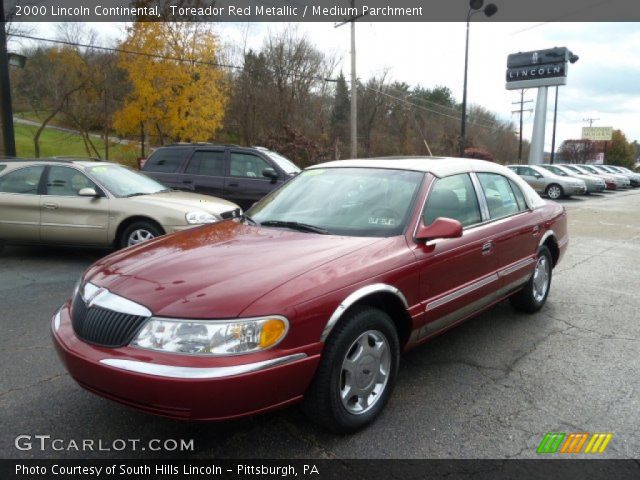 2000 Lincoln Continental  in Toreador Red Metallic