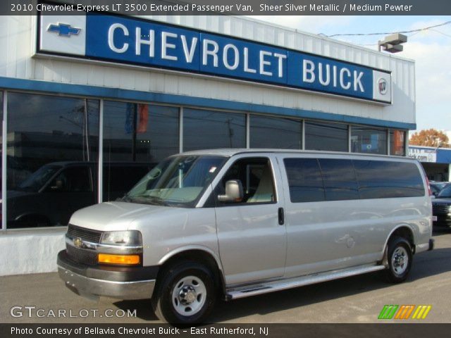 2010 Chevrolet Express LT 3500 Extended Passenger Van in Sheer Silver Metallic
