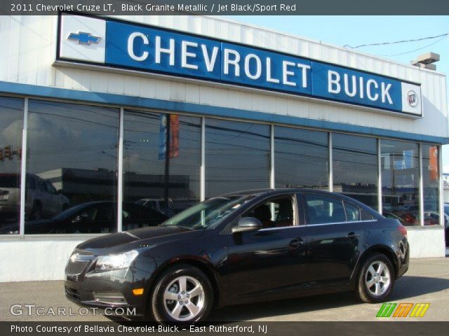 2011 Chevrolet Cruze LT in Black Granite Metallic