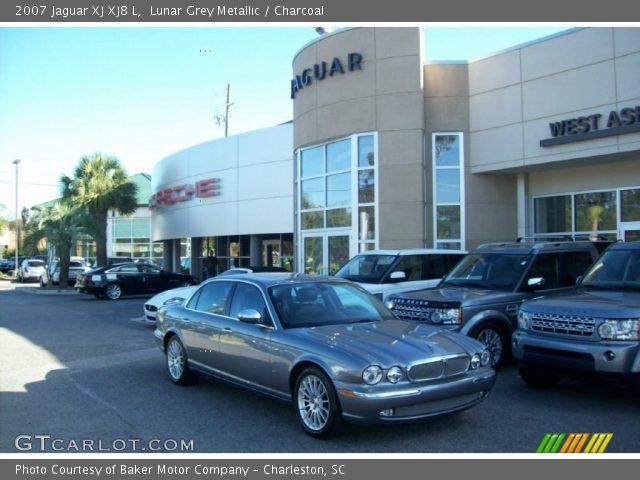 2007 Jaguar XJ XJ8 L in Lunar Grey Metallic