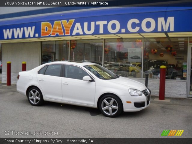 2009 Volkswagen Jetta SE Sedan in Candy White