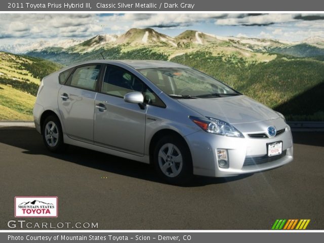 2011 Toyota Prius Hybrid III in Classic Silver Metallic
