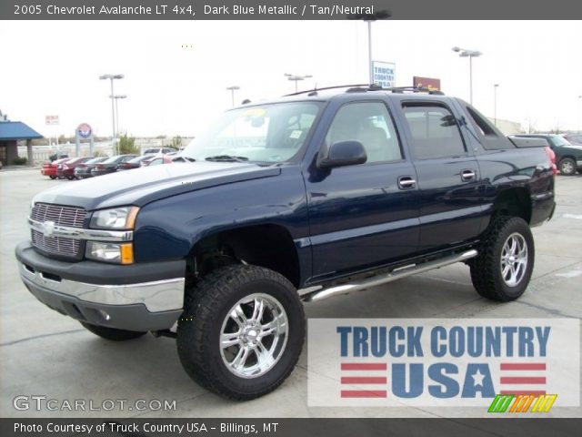 2005 Chevrolet Avalanche LT 4x4 in Dark Blue Metallic