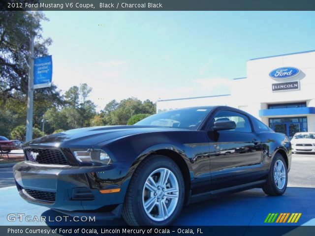 2012 Ford Mustang V6 Coupe in Black
