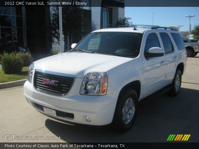 2012 GMC Yukon SLE in Summit White