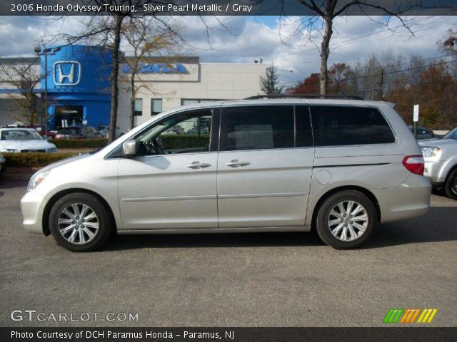 2006 Honda Odyssey Touring in Silver Pearl Metallic