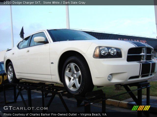 2010 Dodge Charger SXT in Stone White