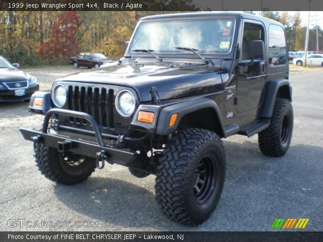 1999 Jeep Wrangler Sport 4x4 in Black