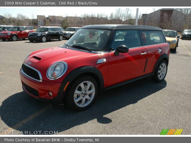 2009 Mini Cooper S Clubman in Chili Red