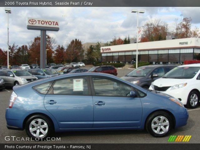 2006 Toyota Prius Hybrid in Seaside Pearl