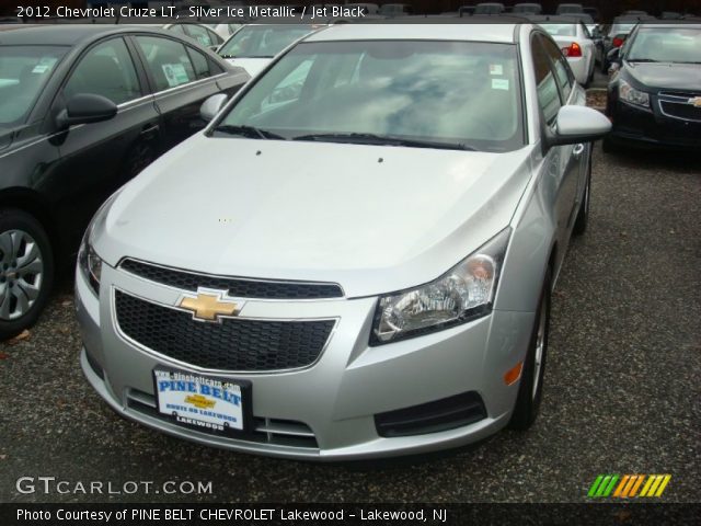 2012 Chevrolet Cruze LT in Silver Ice Metallic