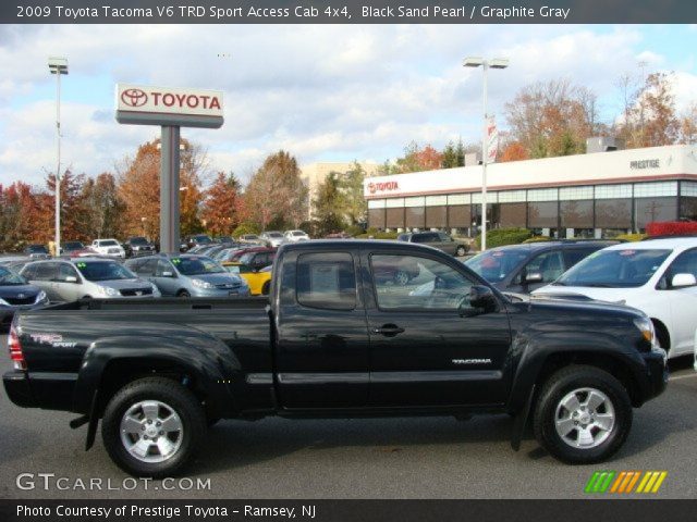 2009 Toyota Tacoma V6 TRD Sport Access Cab 4x4 in Black Sand Pearl