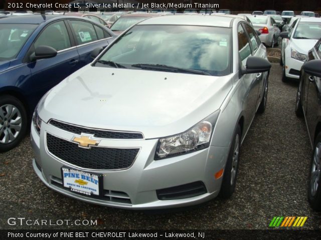 2012 Chevrolet Cruze LS in Silver Ice Metallic