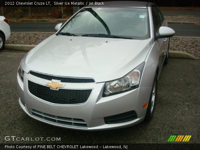 2012 Chevrolet Cruze LT in Silver Ice Metallic