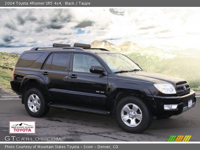 2004 Toyota 4Runner SR5 4x4 in Black