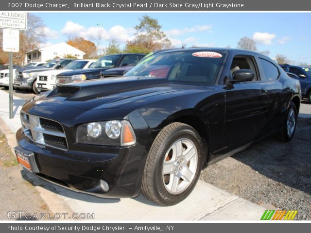 2007 Dodge Charger  in Brilliant Black Crystal Pearl