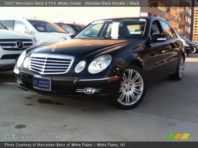 2007 Mercedes-Benz E 550 4Matic Sedan in Obsidian Black Metallic