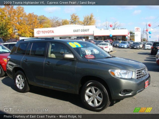 2009 Toyota Highlander V6 in Cypress Green Pearl