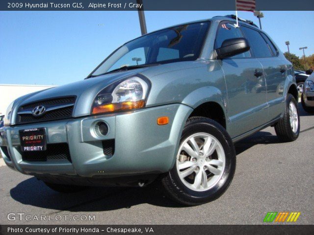 2009 Hyundai Tucson GLS in Alpine Frost