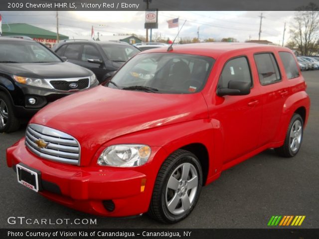 2009 Chevrolet HHR LS in Victory Red