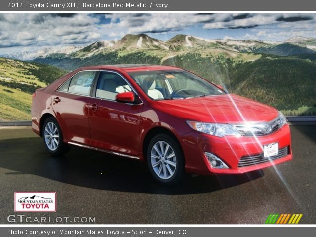 2012 Toyota Camry XLE in Barcelona Red Metallic