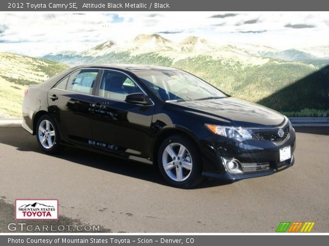 2012 Toyota Camry SE in Attitude Black Metallic
