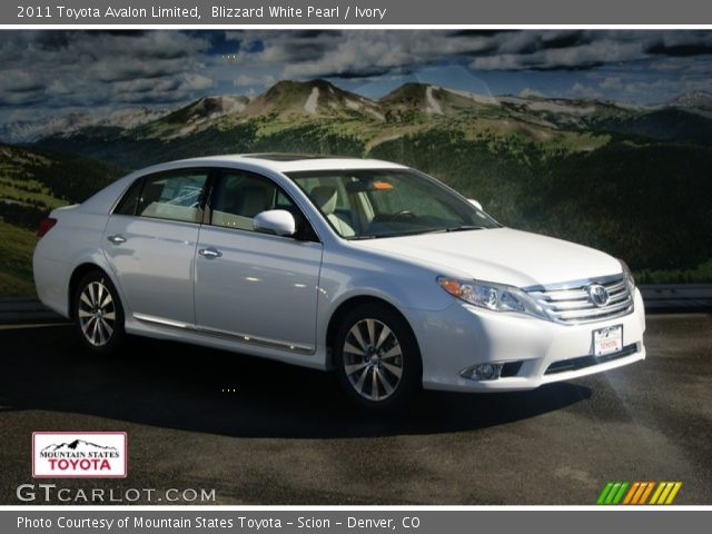2011 Toyota Avalon Limited in Blizzard White Pearl