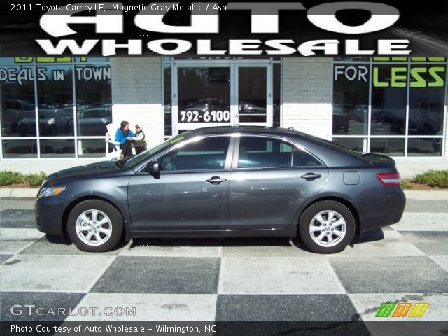 2011 Toyota Camry LE in Magnetic Gray Metallic