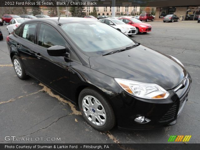 2012 Ford Focus SE Sedan in Black